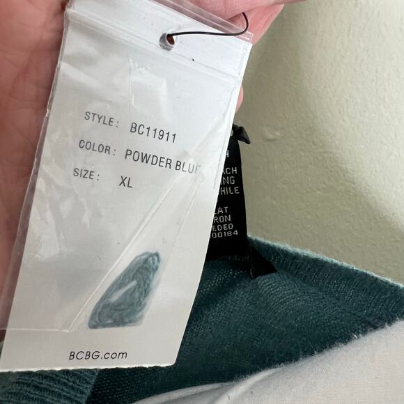 BCBGMaxAzria Sweater XL Powder Blue Plunge Neck Knit Wool Cashmere Angora New - Picture 7 of 8